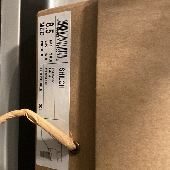 NIB! Gentle Soles Black Leather Shoes US 8.5M - Picture 4 of 4